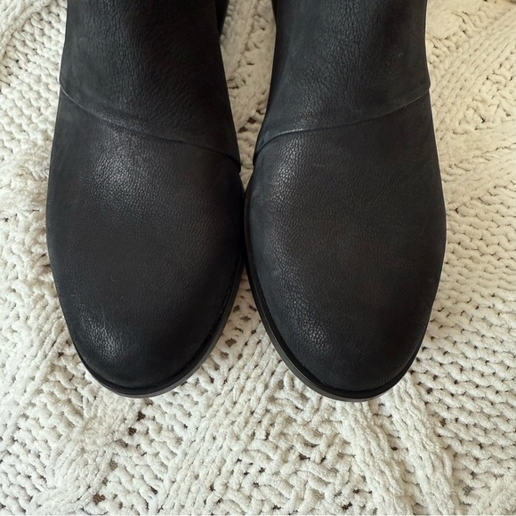 Eileen Fisher Leather Zip Block Heel Size 9 - Picture 6 of 6